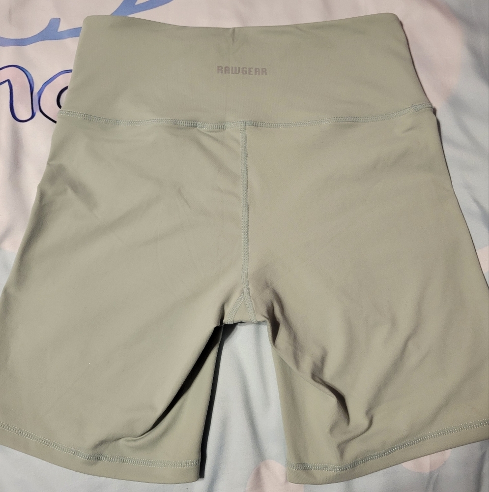 Raw gear womens biker shorts misty glade green  XL NWT